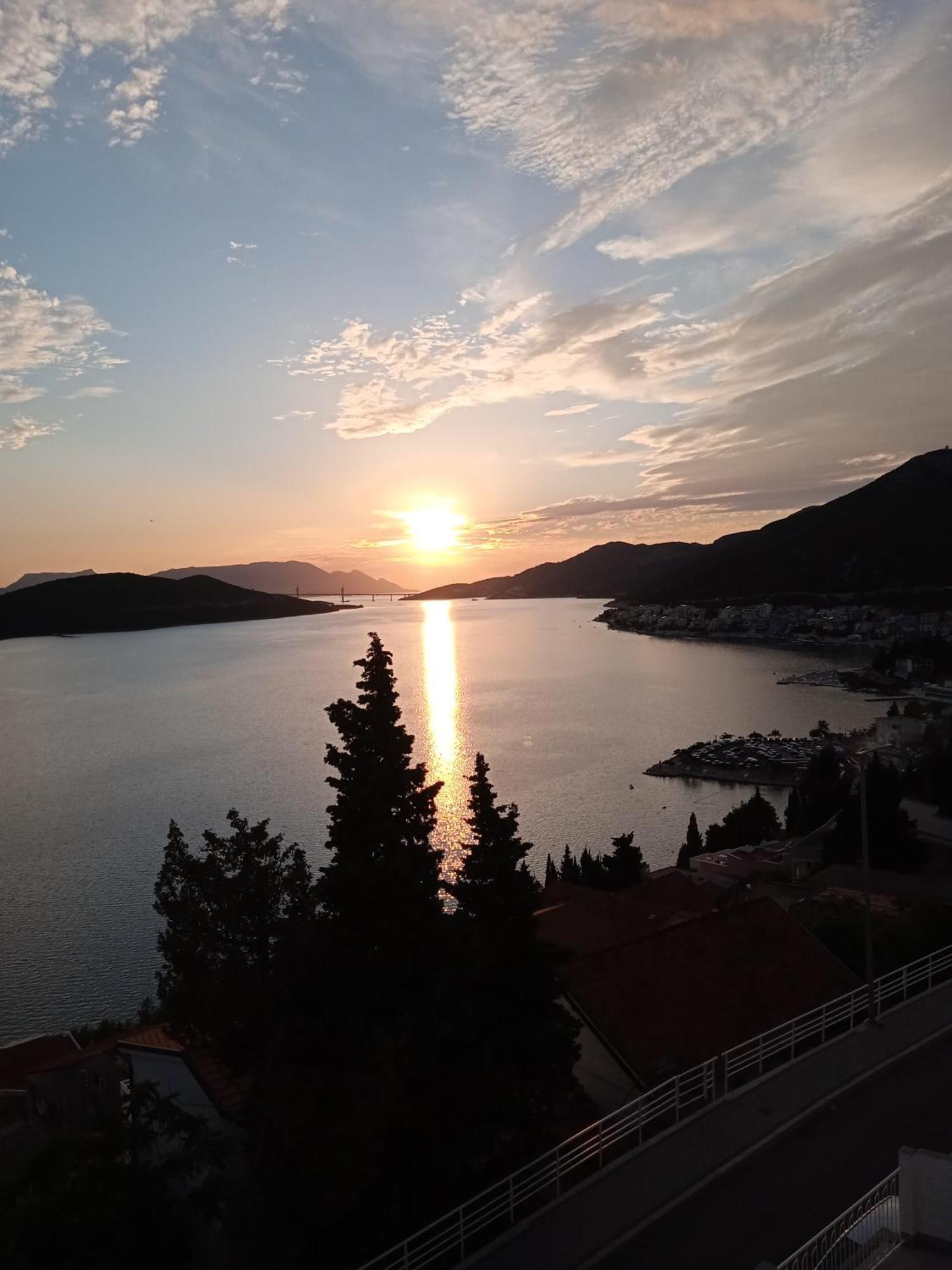 Apartment And Rooms Barbaric Neum Luaran gambar