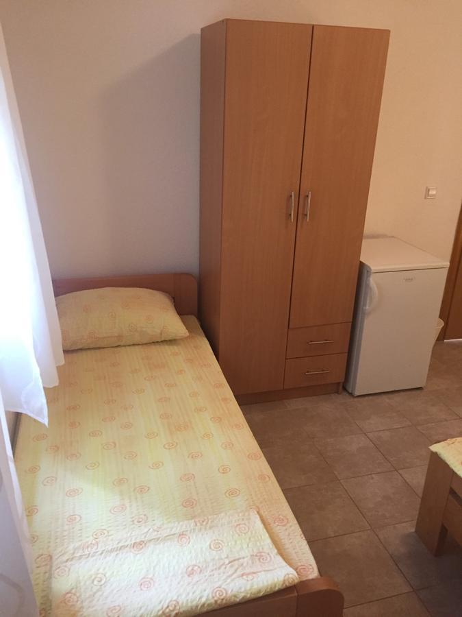 Apartment And Rooms Barbaric Neum Luaran gambar