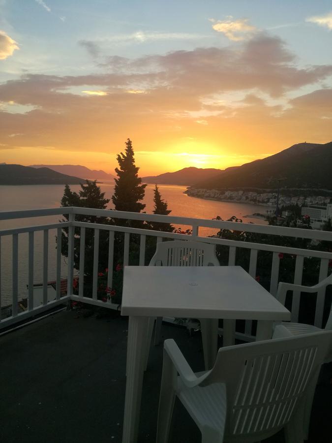 Apartment And Rooms Barbaric Neum Luaran gambar