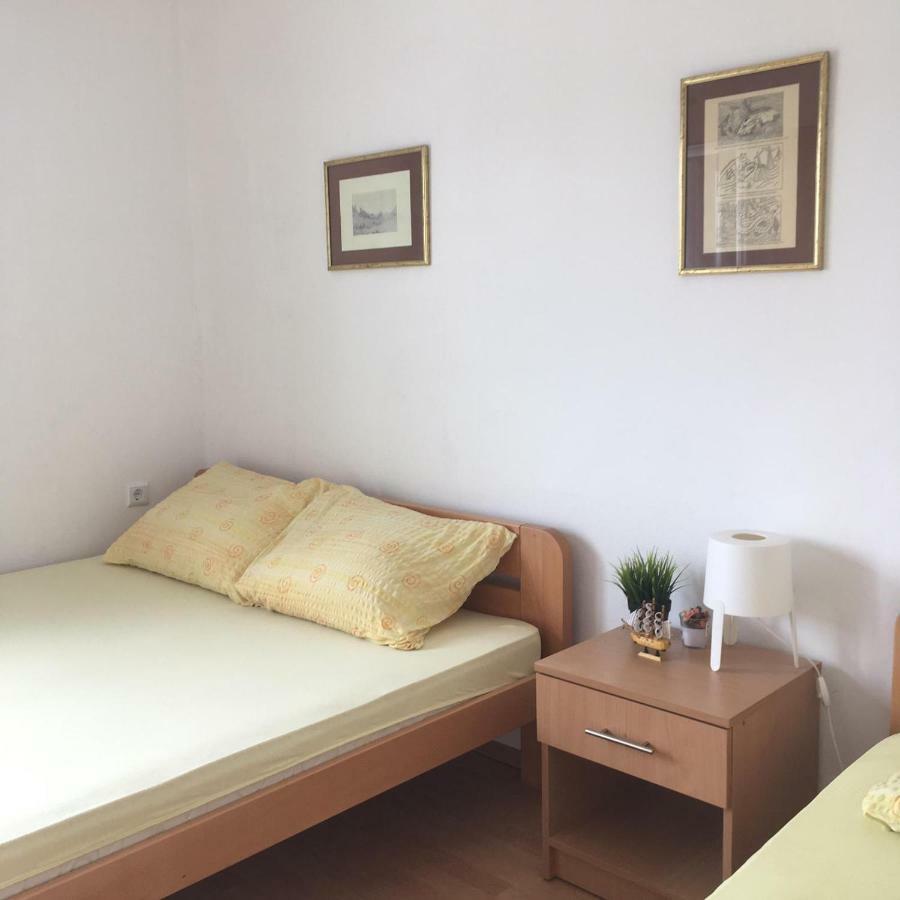 Apartment And Rooms Barbaric Neum Luaran gambar